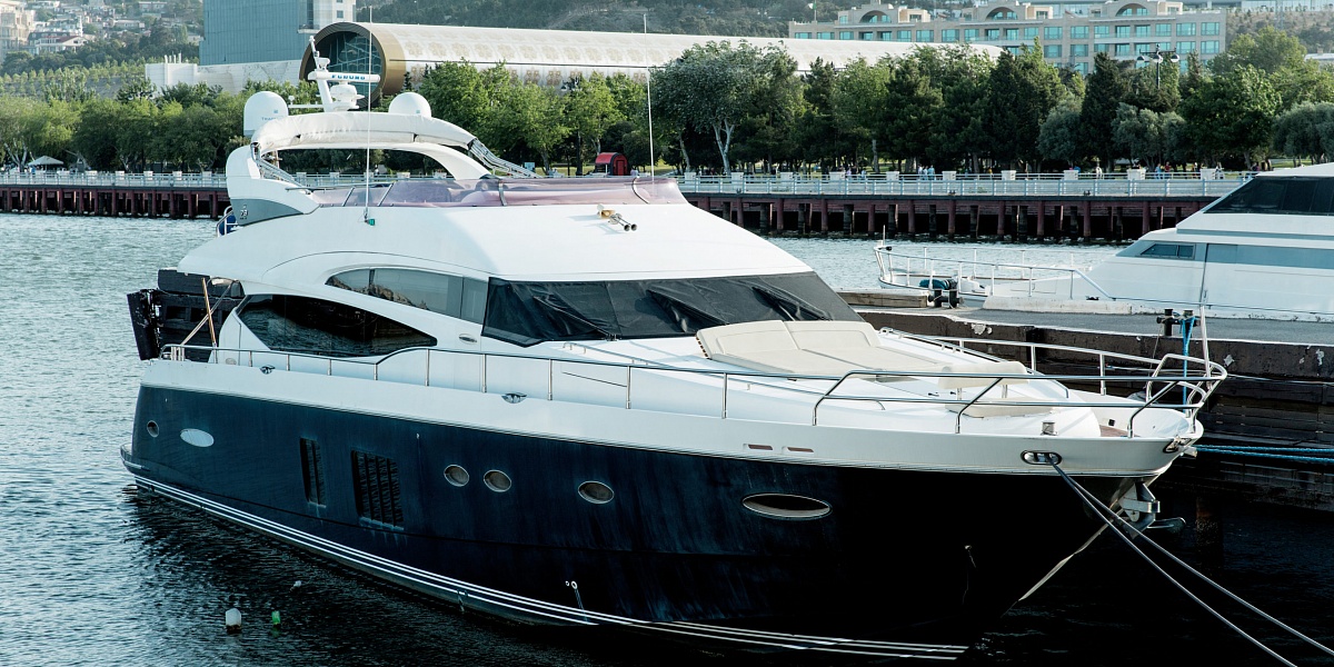 Продается моторная яхта PRINCESS 78